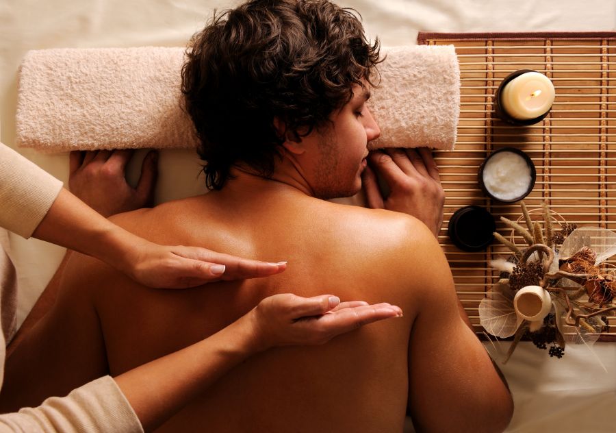 Massage gallery image